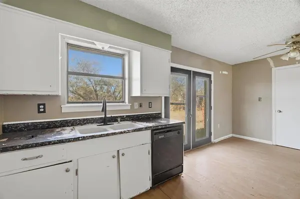 268 County Road 705, Mccaulley, TX 79534