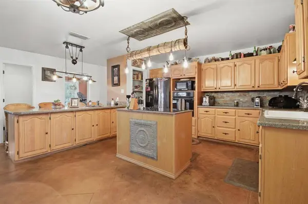 691 County Road 349, Merkel, TX 79536