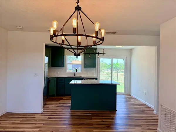 424 W Santa Fe Avenue, Aspermont, TX 79502