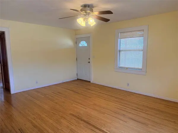 901 S Washington Avenue, Aspermont, TX 79502