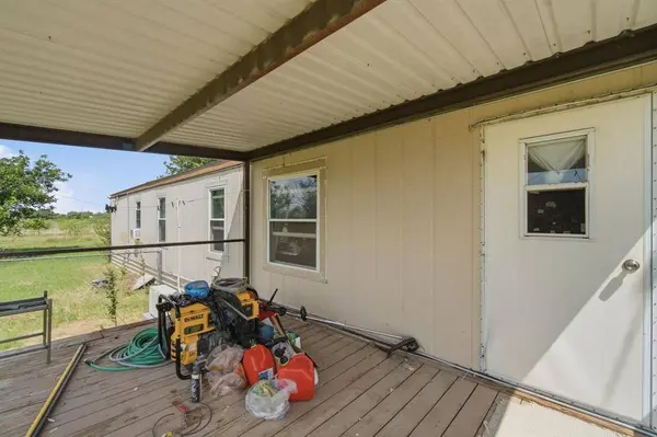 2047 Private Road 379, Hawley, TX 79525