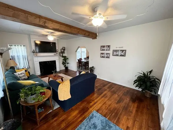 1100 W Walnut Street, Coleman, TX 76834