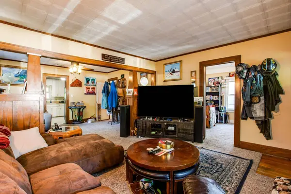 924 N Rutan St, Wichita, KS 67208