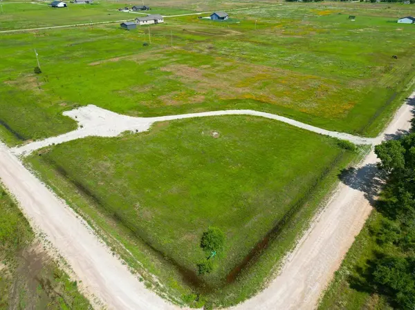 1357 N Morningview Rd, Peck, KS 67120
