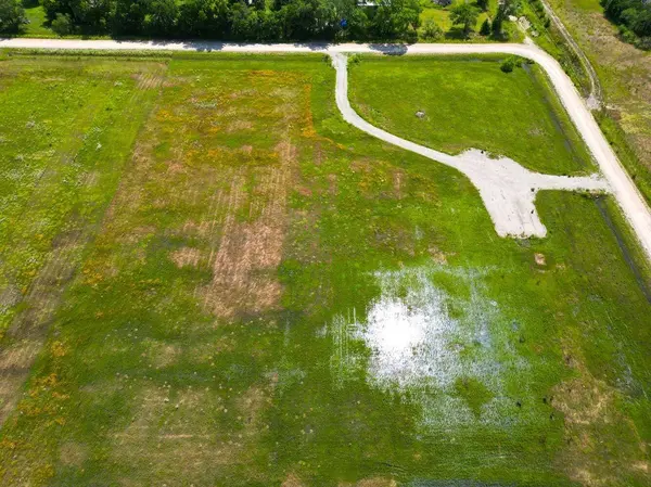 1357 N Morningview Rd, Peck, KS 67120