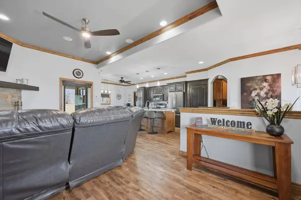 2601 S Brookmeadow Dr, Garden Plain, KS 67050