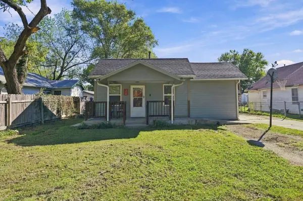 218 N Poplar