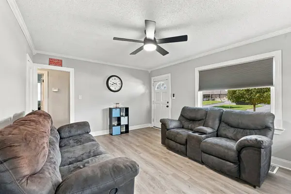 200 S Sheridan Ave, Wichita, KS 67213