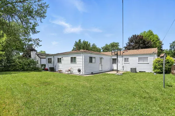 12646 Bender Drive, Sterling Heights, MI 48313