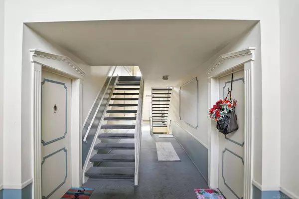 29313 Hayes Road #13 Road, Warren, MI 48088