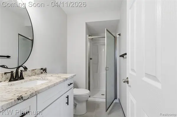 18890 Plantation Drive, Macomb, MI 48044 1240