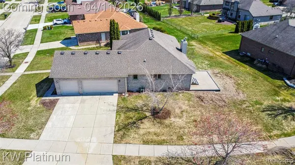 18890 Plantation Drive, Macomb, MI 48044 1240