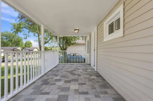 2950 Hartline Drive Drive, Rochester, MI 48309