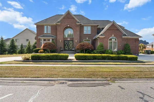 49501 Sandra Drive, Shelby Twp, MI 48315 3536