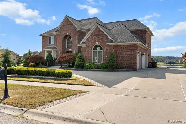49501 Sandra Drive, Shelby Twp, MI 48315 3536