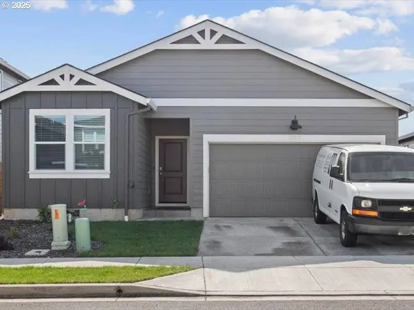 2622 26TH LOOP, Springfield, OR 97477