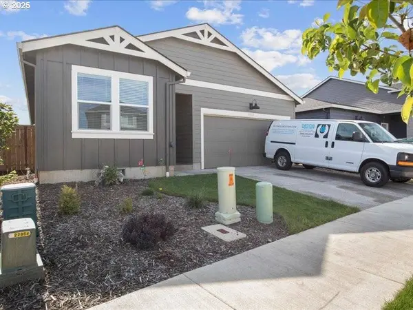 2622 26TH LOOP, Springfield, OR 97477