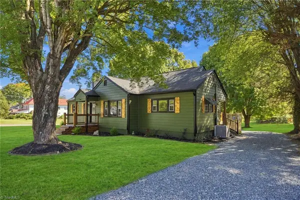 308 E Main ST, Boonville, NC 27011