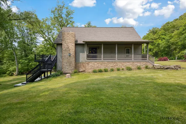 10058 Fulton E Street, Ada, MI 49301