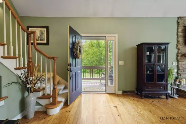 10058 Fulton E Street, Ada, MI 49301