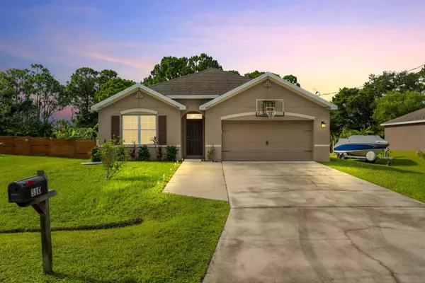 510 SW Natalie TER, Port Saint Lucie, FL 34953