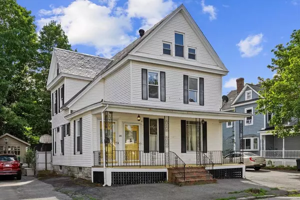 226 Gibson St, Lowell, MA 01851