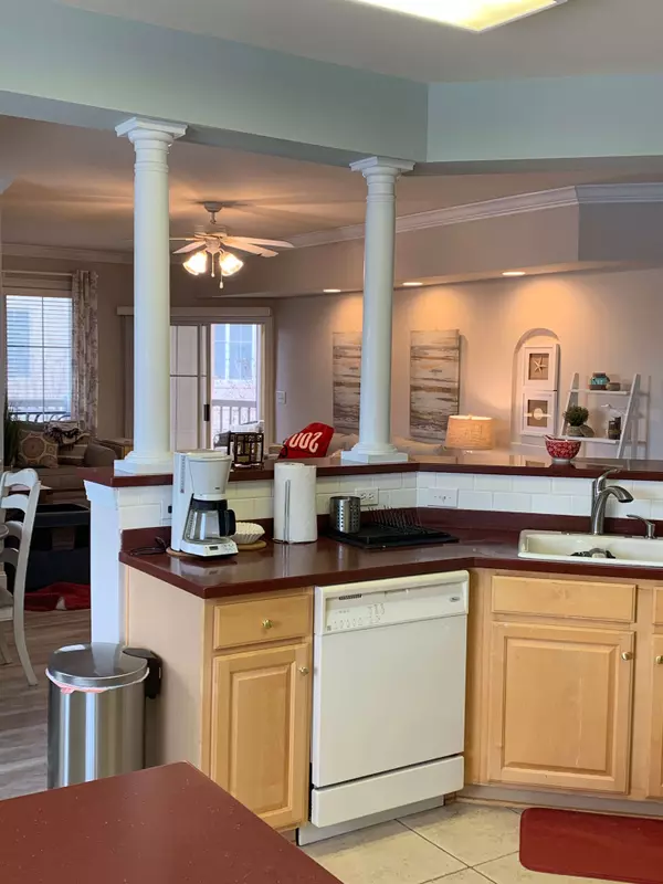 2180 Waterview Dr #421, North Myrtle Beach, SC 29582-8303