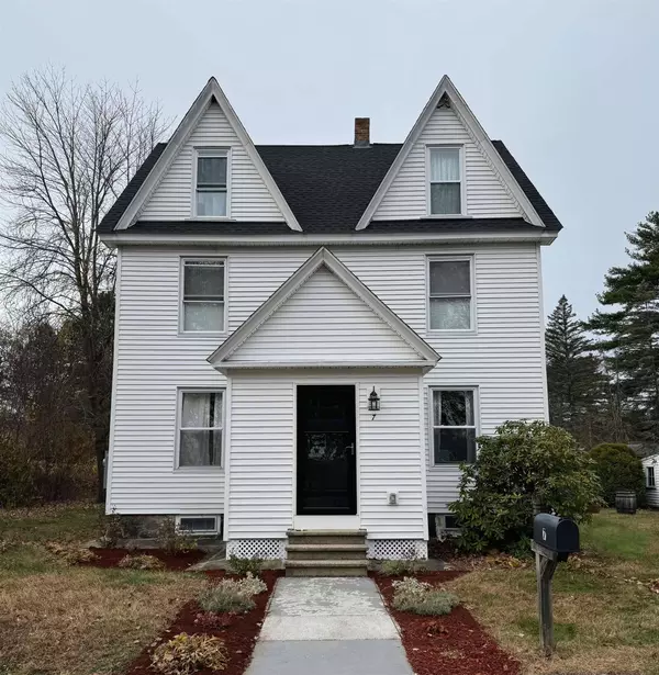 7 Hadley Rd RD, Merrimack, NH 03054