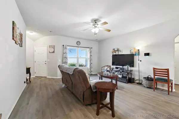 1529 S 29th CT, Broken Arrow, OK 74014