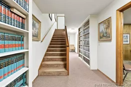 1736 S Carson AVE, Tulsa, OK 74119