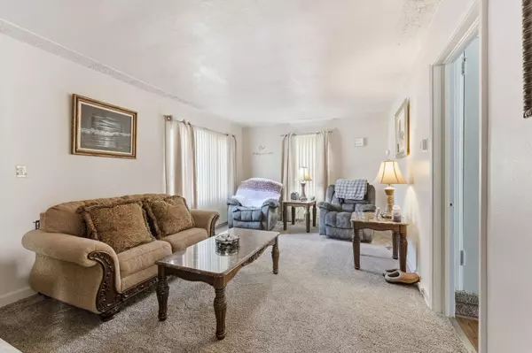 17 Gordon Boulevard, Battle Creek, MI 49037