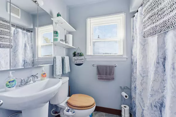 17 Gordon Boulevard, Battle Creek, MI 49037