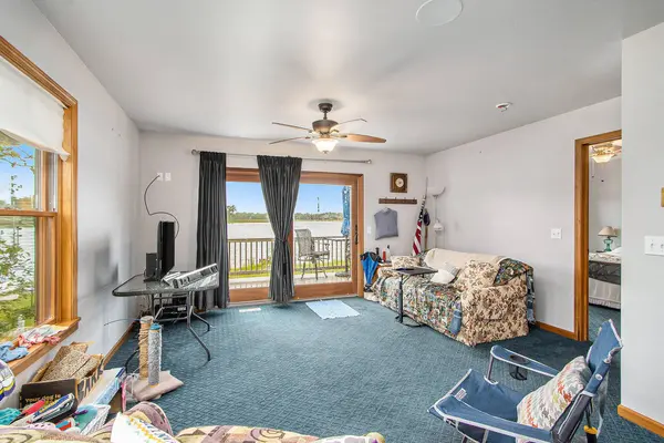 4075 Kimble Lake Drive, Vicksburg, MI 49097