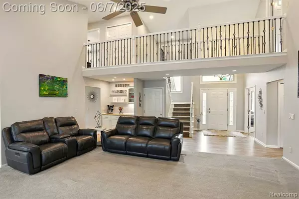 36694 Maple Leaf Drive, New Baltimore, MI 48047