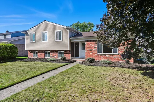 43263 Hartwick Drive, Sterling Heights, MI 48313