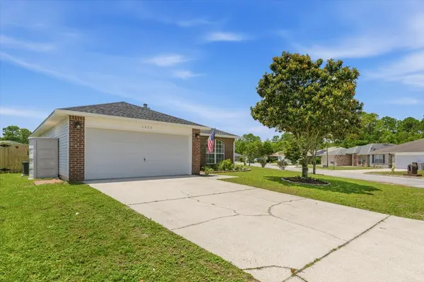 1973 Catline Cir, Navarre, FL 32566-5531