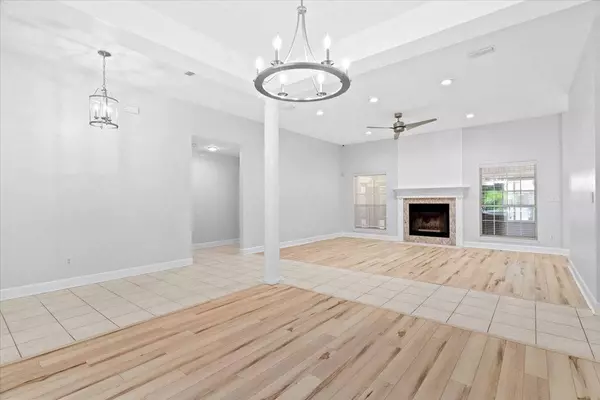 2050 Biscayne Blvd, Navarre, FL 32566-2927