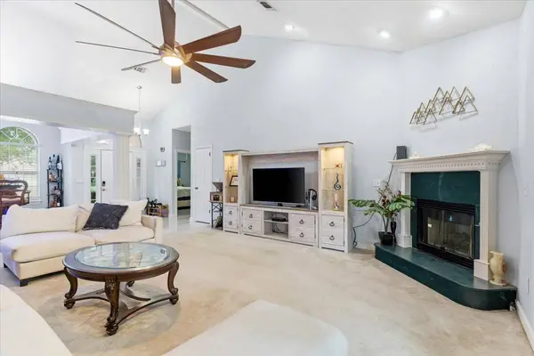 2809 Lee Trevino Ct, Shalimar, FL 32579-2222