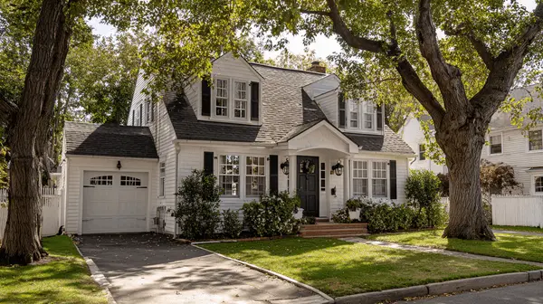 feature image of Downsizing Prep: What to Do 6–12 Months Before You Sell in NJ