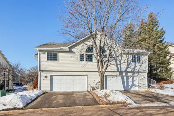 6112 Creek Line DR, Minnetonka, MN 55345