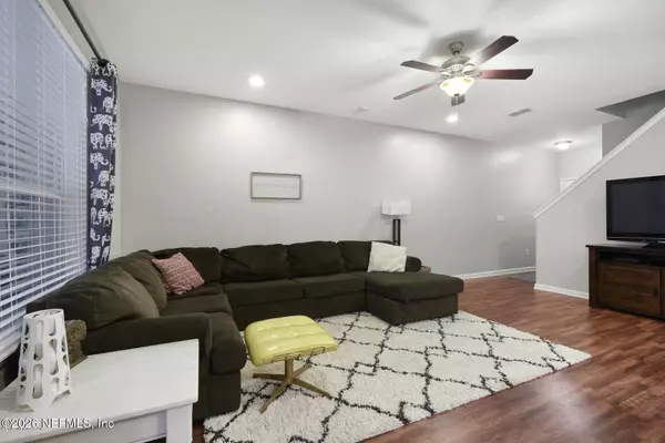 500 WALNUT DR, St. Johns, FL 32259