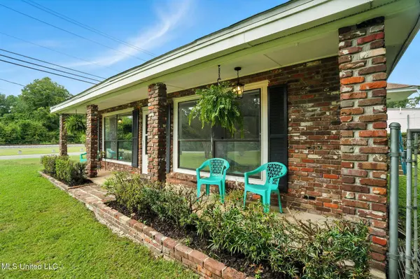 24118 Old Highway 49, Saucier, MS 39574