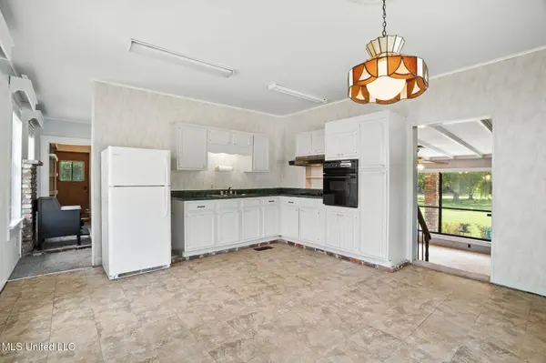 24118 Old Highway 49, Saucier, MS 39574