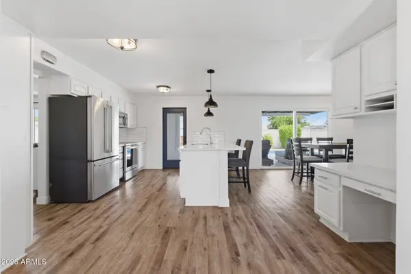 6432 E VIRGINIA Avenue, Scottsdale, AZ 85257