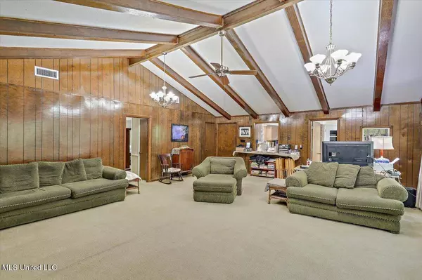 104 Holly Trail, Brandon, MS 39047