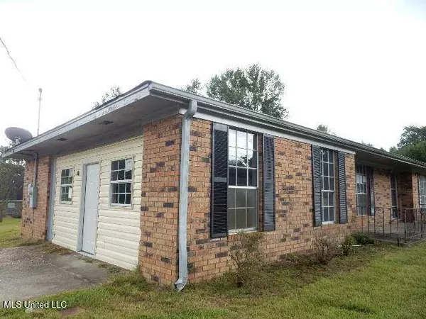 908 Linda Drive, Hattiesburg, MS 39401