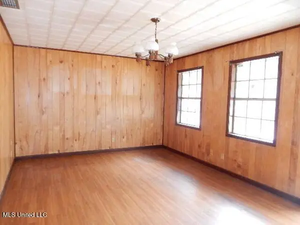 75 L G Collins Road, State Line, MS 39362