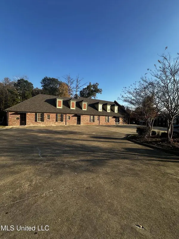 505 Avalon Way #Suite C, Brandon, MS 39047