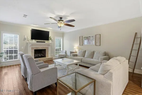 451 Fox Bay Drive, Brandon, MS 39047