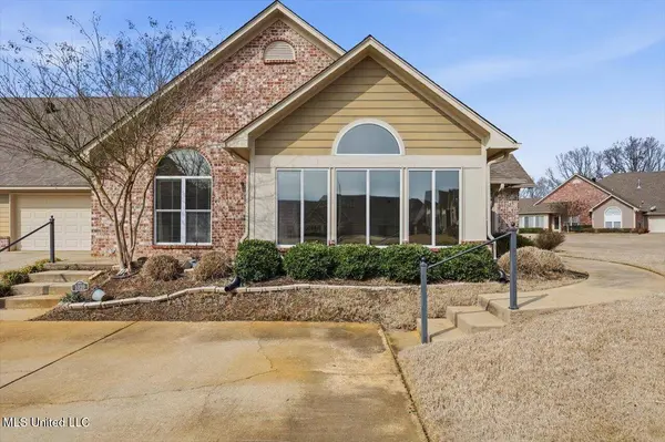 1020 Sweetwater Cove, Pearl, MS 39208